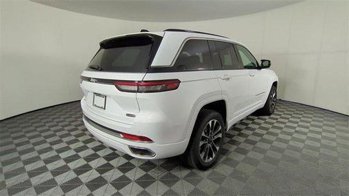 2025 Jeep Grand Cherokee Overland