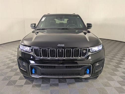 2023 Jeep Grand Cherokee 4xe Overland