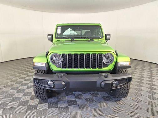 2025 Jeep Gladiator Nighthawk