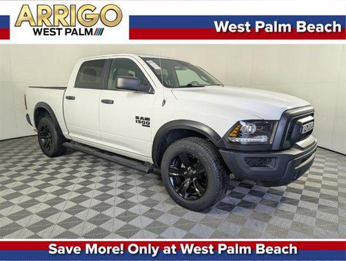 2023 RAM 1500 Classic Warlock Crew Cab 4x4 5'7' Box