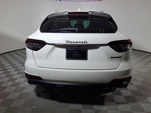 2024 Maserati Levante Modena Ultima