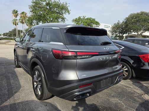 2022 INFINITI QX60 Luxe