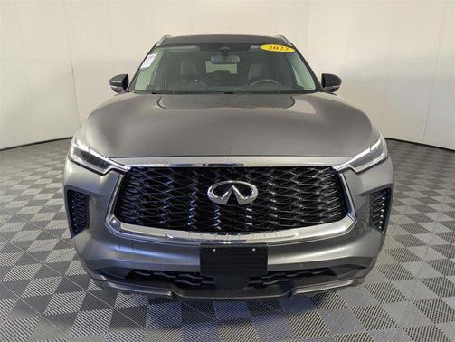 2022 INFINITI QX60 Luxe