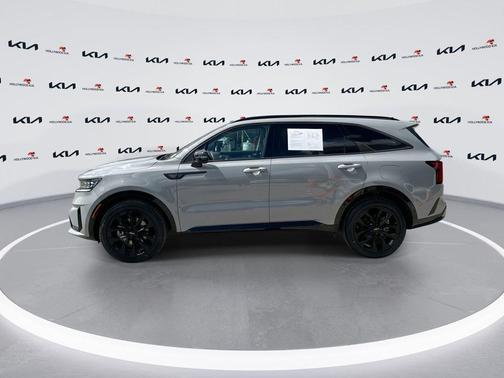Wolf Gray 2023 Kia Sorento SX