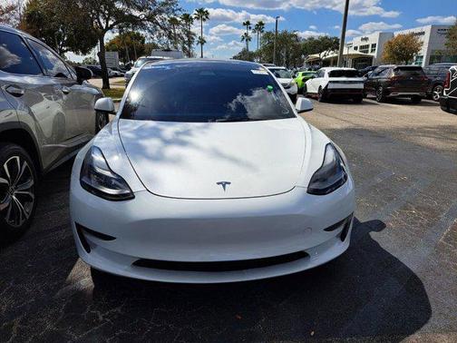 2023 Tesla Model 3 Performance