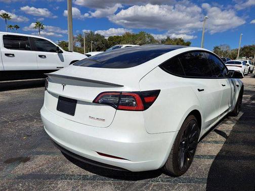 2023 Tesla Model 3 Performance