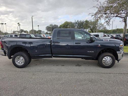 2026 RAM 3500 Big Horn Crew Cab 4x4 8' Box