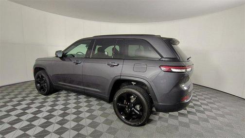 2024 Jeep Grand Cherokee Altitude