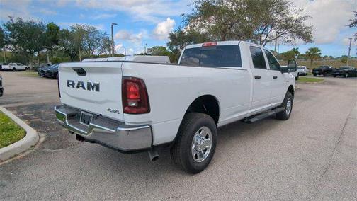 2026 RAM 2500 Tradesman Crew Cab 4x4 8' Box
