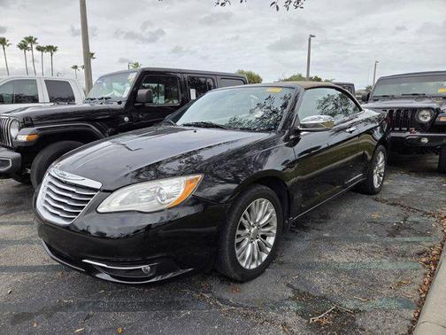 2011 Chrysler 200 Limited