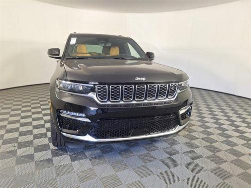 2025 Jeep Grand Cherokee Summit