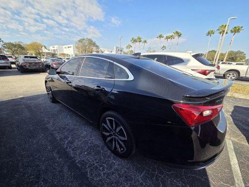 2022 Chevrolet Malibu FWD RS