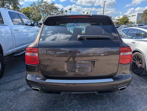 2010 Porsche Cayenne Cayenne