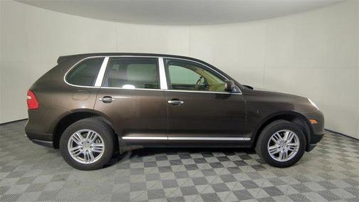 2010 Porsche Cayenne Cayenne