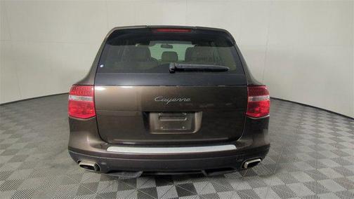 2010 Porsche Cayenne Cayenne