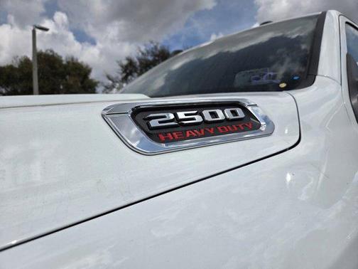 2024 RAM 2500 Laramie Crew Cab 4x4 6'4' Box