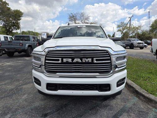 2024 RAM 2500 Laramie Crew Cab 4x4 6'4' Box