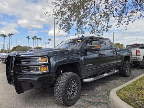 2017 Chevrolet Silverado 2500 LT