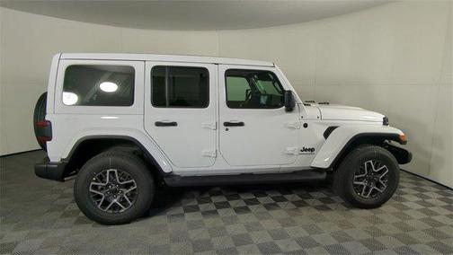 2026 Jeep Wrangler 4-Door Sahara 4x4