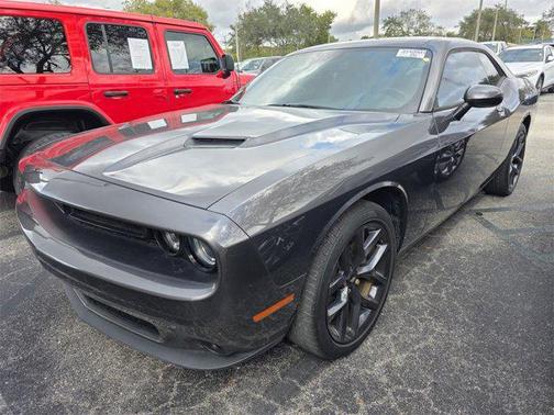 2021 Dodge Challenger SXT