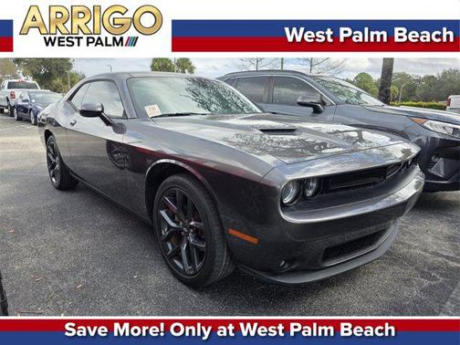 2021 Dodge Challenger SXT