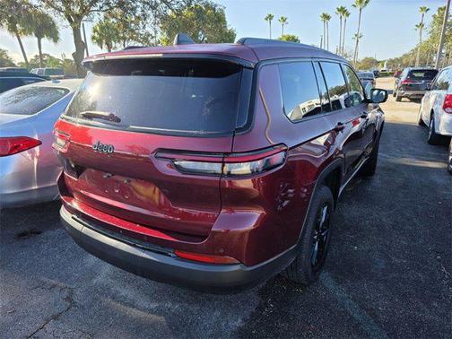 2024 Jeep Grand Cherokee L Altitude