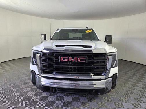 2024 GMC Sierra 2500 Pro