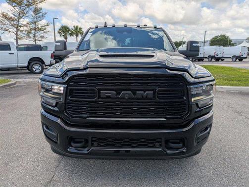 2024 RAM 2500 Limited Crew Cab 4x4 6'4' Box