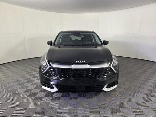 Fusion Black 2024 Kia Sportage LX