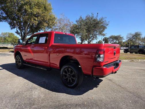 2024 RAM 2500 Big Horn Crew Cab 4x4 6'4' Box