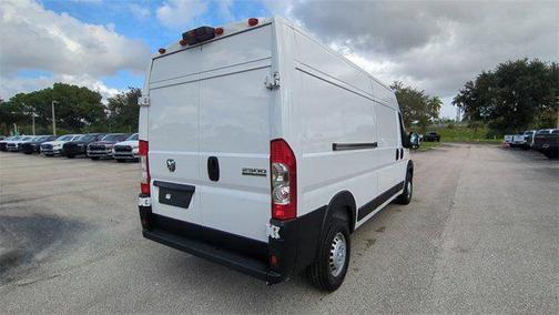 2025 RAM ProMaster 2500 Tradesman