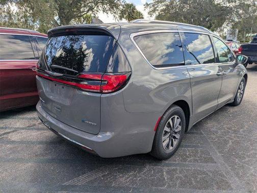 2021 Chrysler Pacifica Hybrid Touring L