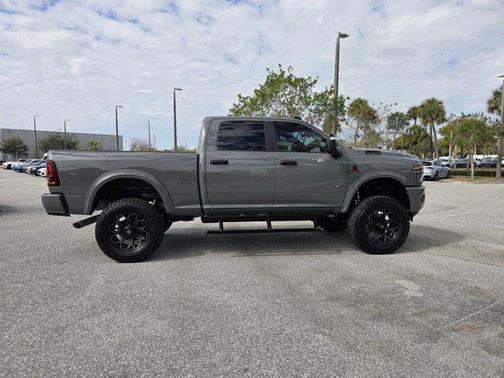 2026 RAM 2500 Big Horn Crew Cab 4x4 6'4' Box