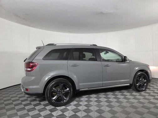 2019 Dodge Journey Crossroad