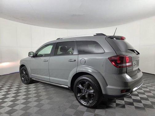 2019 Dodge Journey Crossroad