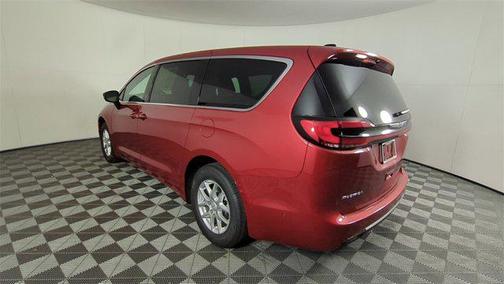 2025 Chrysler Pacifica L