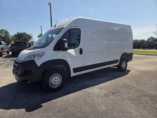 Bright White Clearcoat 2026 RAM ProMaster 2500 Tradesman