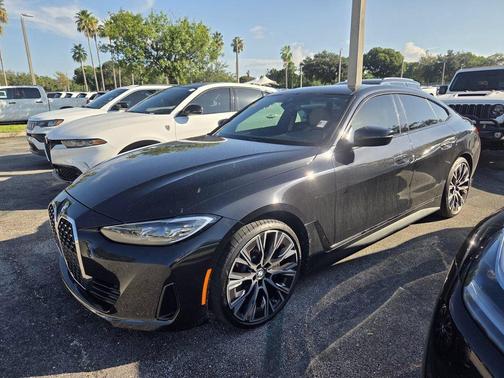 Black Sapphire Metallic 2022 BMW 430 Gran Coupe i