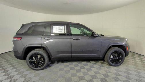 2025 Jeep Grand Cherokee Limited X