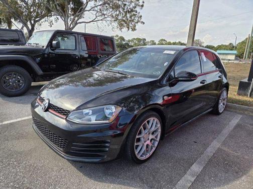 2017 Volkswagen Golf GTI 2.0T S 4-Door