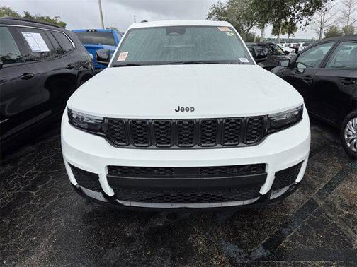 2023 Jeep Grand Cherokee L Altitude