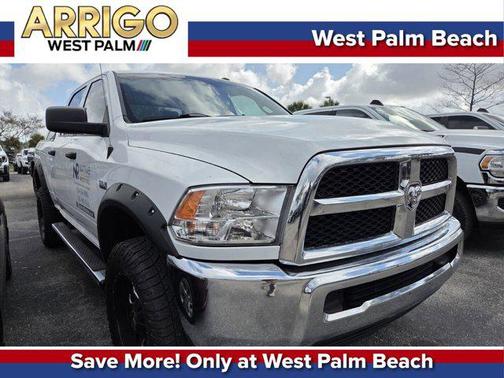 2017 RAM 2500 Tradesman Crew Cab 4x4 6'4' Box