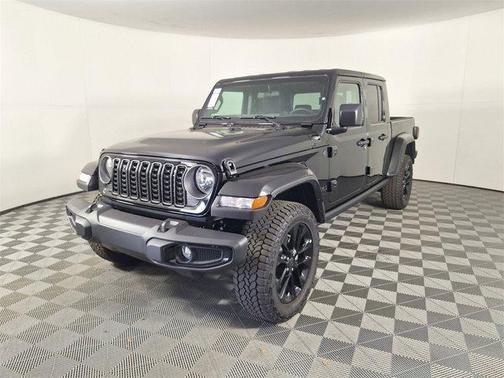 2025 Jeep Gladiator Nighthawk