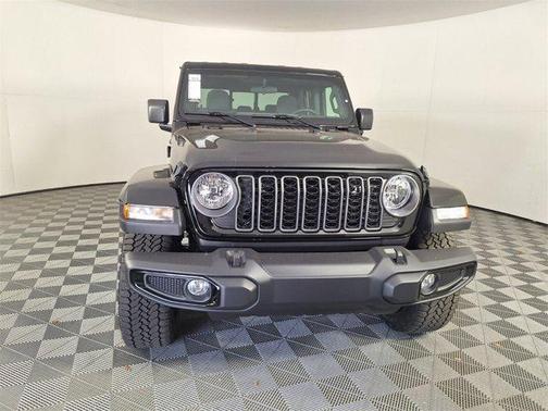2025 Jeep Gladiator Nighthawk