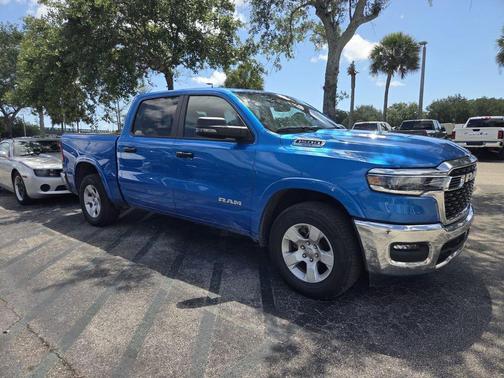 Hydro Blue Pearlcoat 2025 RAM 1500 Big Horn/Lone Star