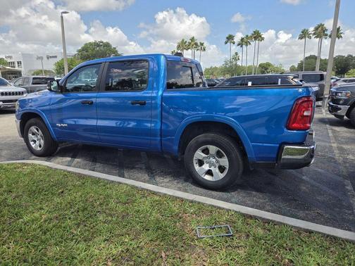 Hydro Blue Pearlcoat 2025 RAM 1500 Big Horn/Lone Star