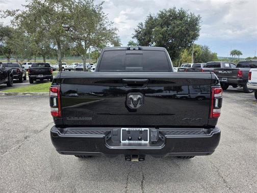 2024 RAM 2500 Laramie Crew Cab 4x4 6'4' Box