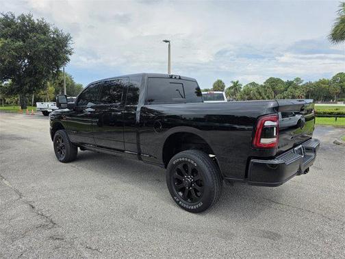 2024 RAM 2500 Laramie Crew Cab 4x4 6'4' Box
