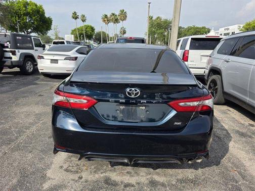 2018 Toyota Camry SE