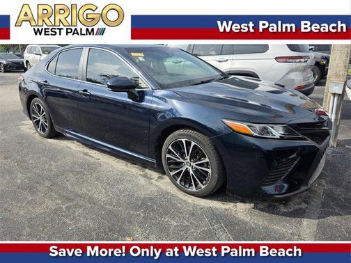 2018 Toyota Camry SE